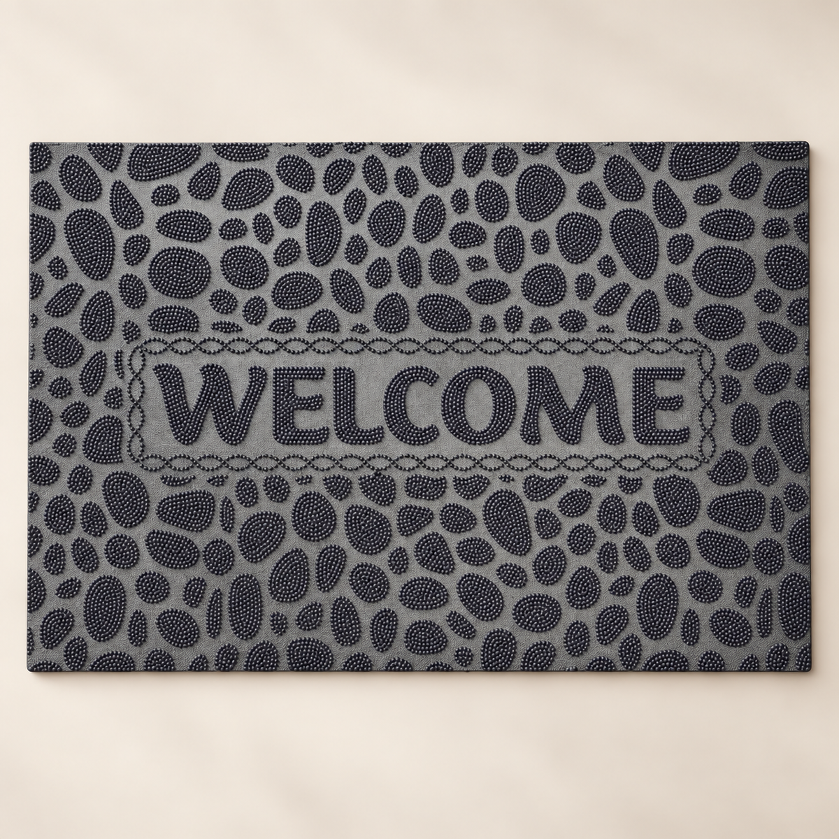Tapete de entrada gris con diseño de piedras y WELCOME 19060-57 — vista principal