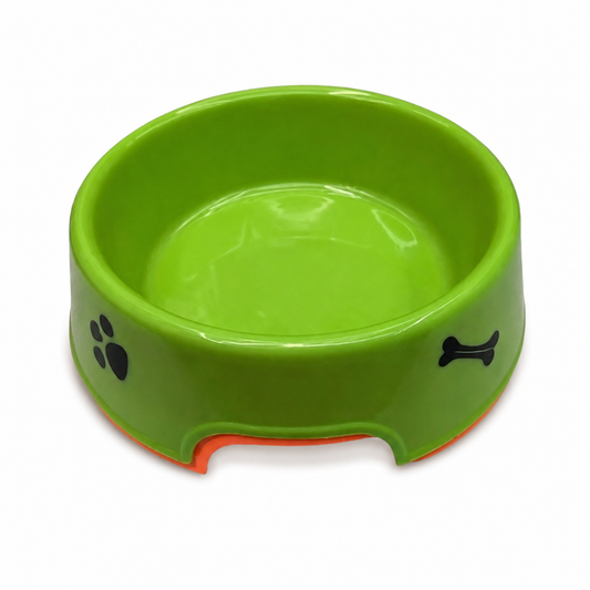 Plato verde para mascotas con huella y hueso 19485-46 — fondo blanco