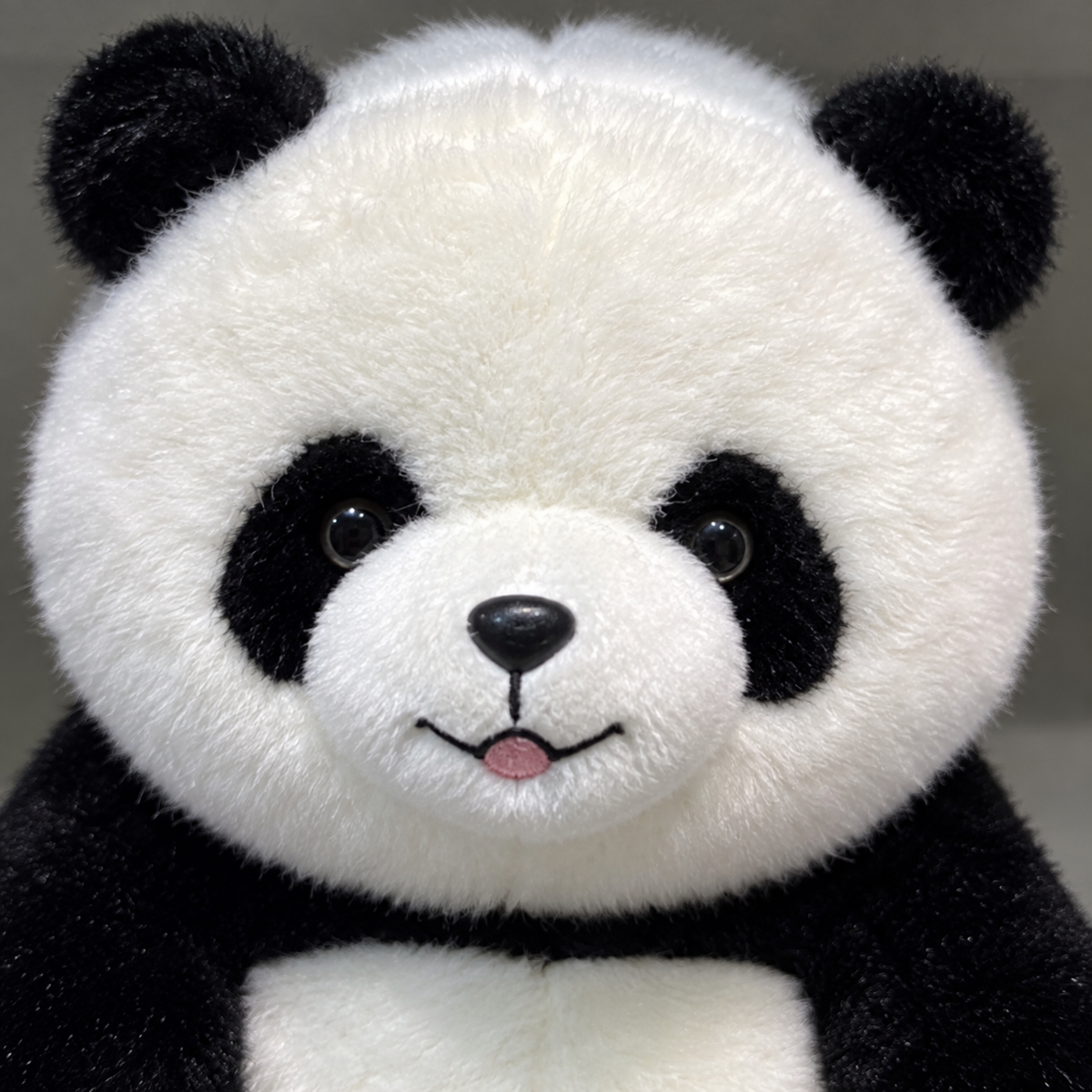 Peluche de panda con abejita, 35 cm 25160-21 — detalle del producto