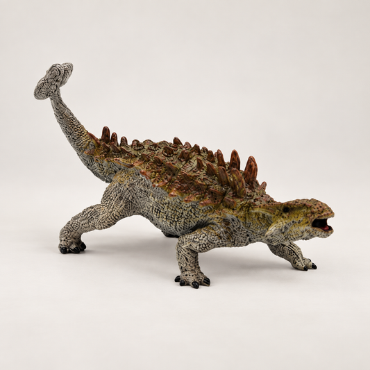 Figura de dinosaurio acorazado con cola de maza BG6004C-1 — vista principal